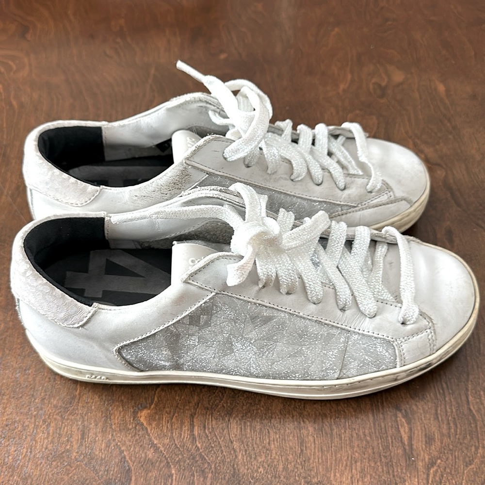 P448 John White and Sparkle sz 37